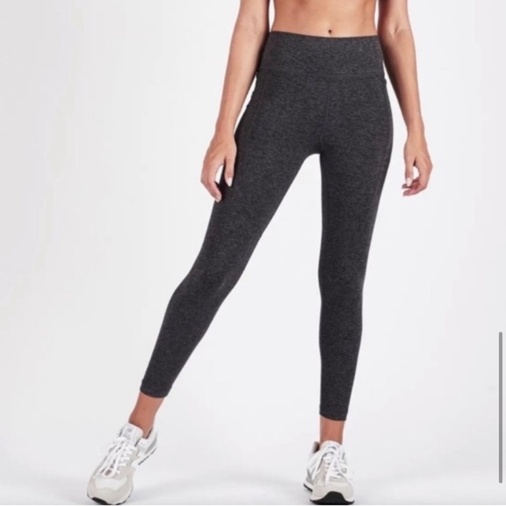 Vuori Studio Leggings